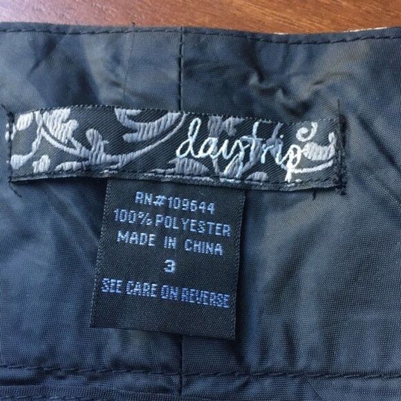 Daytrip patterned shortie shorts - Picture 6 of 7